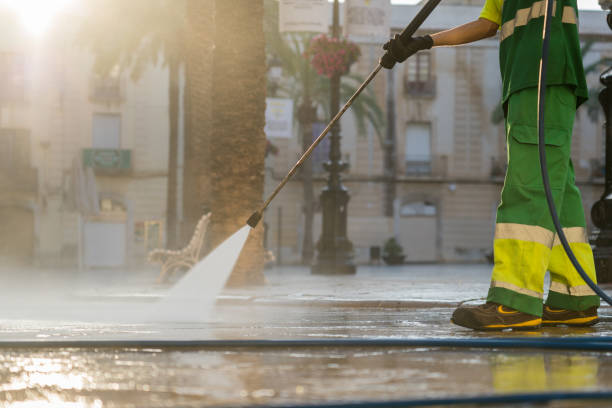 Best Factory Floor Cleaning  in St Petersburg, FL